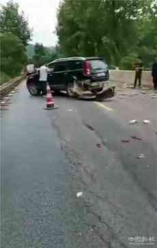 貴州黃平：貨車失控撞翻過路老人并將其碾壓致死