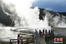 外媒：美國黃石國家公園34年來首次全面關(guān)閉